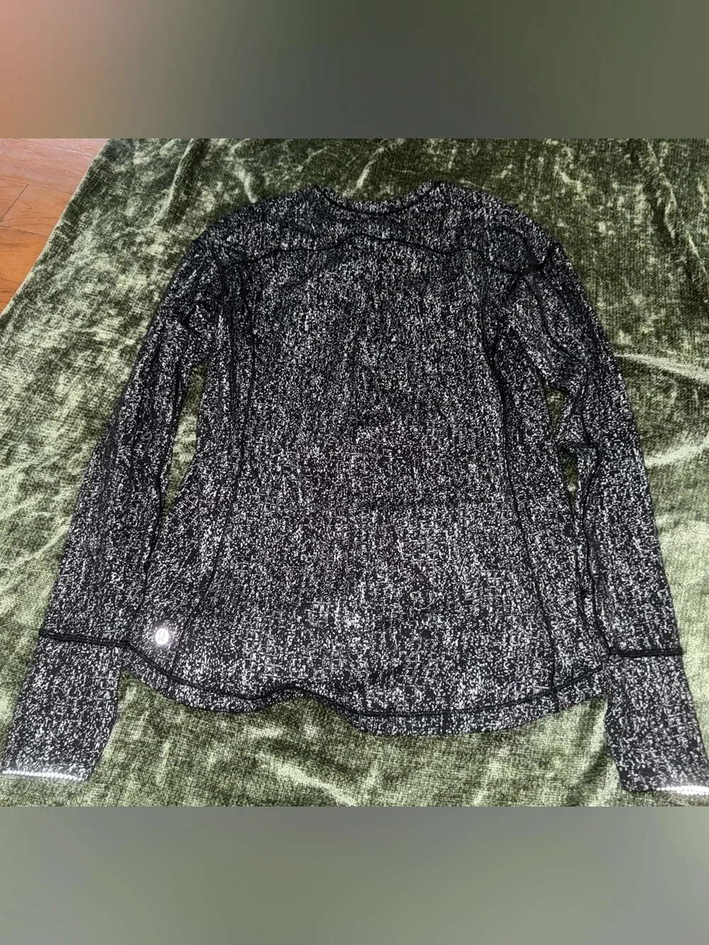 Lululemon Outrun Long Sleeve Believe sz 4 or 6